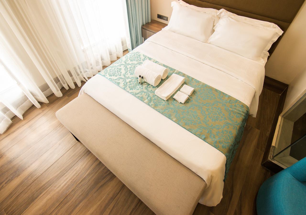 Goldberry Lite Hotel Iloilo Esterno foto